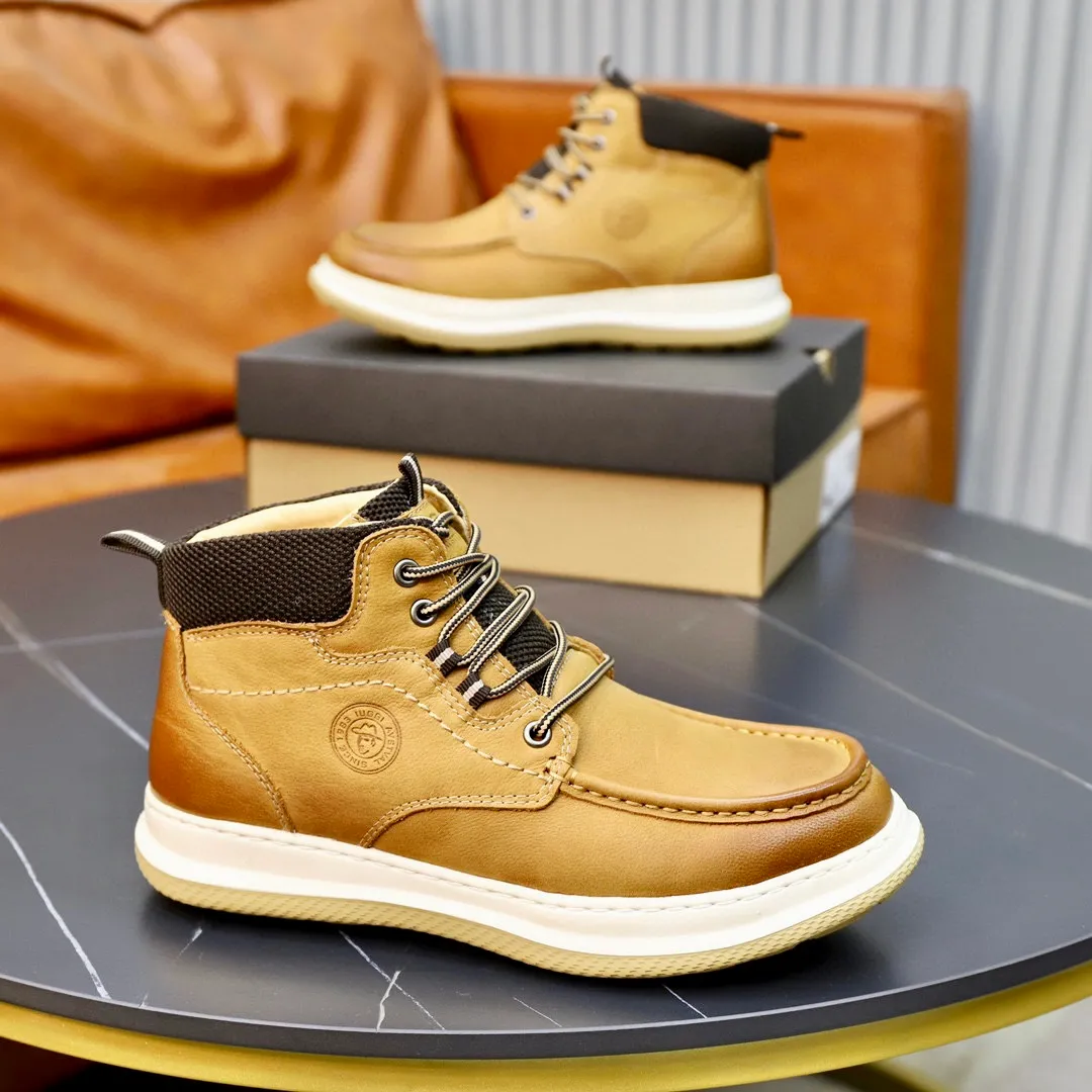 Ex-factory price: 640 thick wool imported from Australia Brand: UGG genuine purchasing agent Size: 39-44 Grade: Official website 1:1 Material: First layer of genuine leather waterproof and antifreeze upper Real wool lining Original non-slip and wear-resistant lightweight and soft outsole Style category: Men's casual shoes Trendy style Comfortable on the feet Color: Real picture color